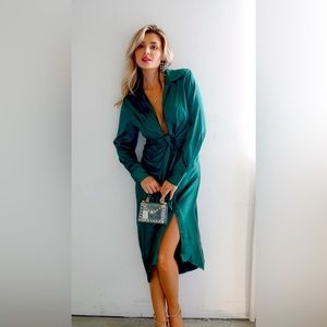 NWT Elle Satin Dress